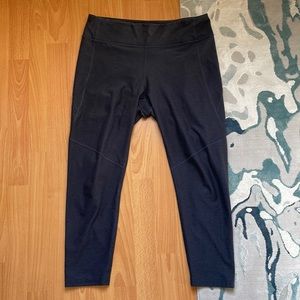 Outdoor Voices 3/4 Warmup Legging